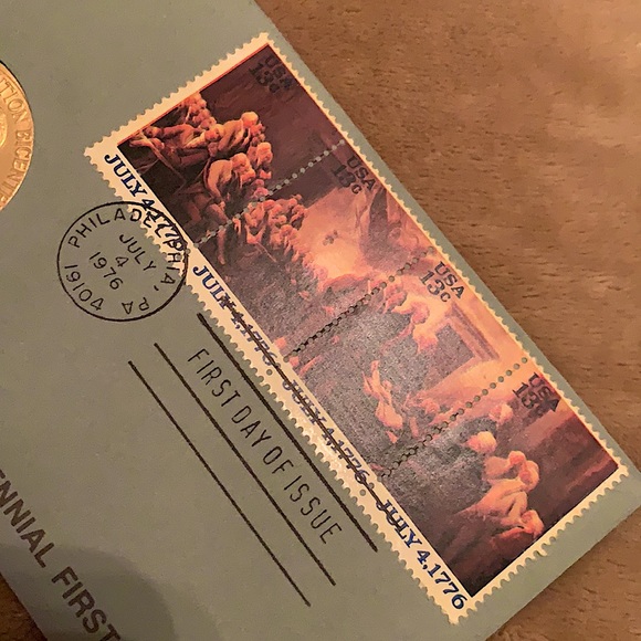 1976 Bicentennial Medal And Stamp Commemorative - Picture 3 of 5